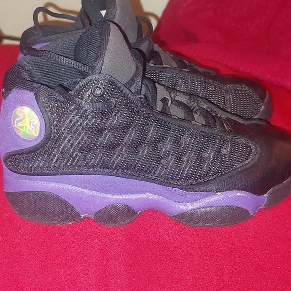 Girls Jordan shoes - Picture 2 of 6